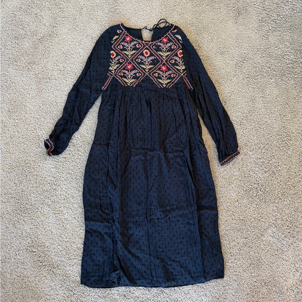 Embroidered Black Maxi Dress